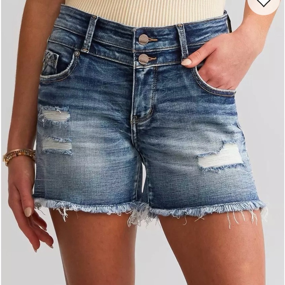Buckle Black #53 Jean shorts 28
